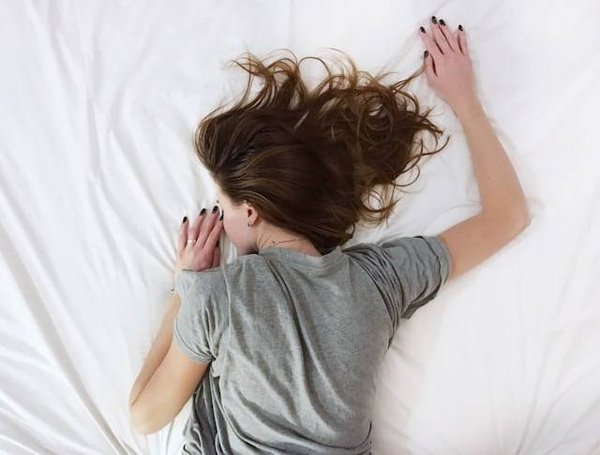 Trouvez le Sommeil Idéal : Quel est le Meilleur Matelas pour le Dos ?